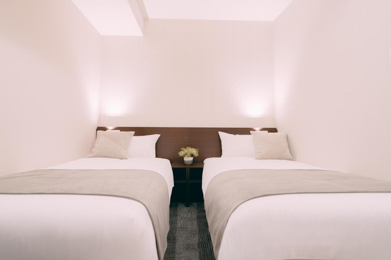 R Hotel Honmachi Osaka Exterior photo